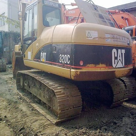 CAT excavator 320C 